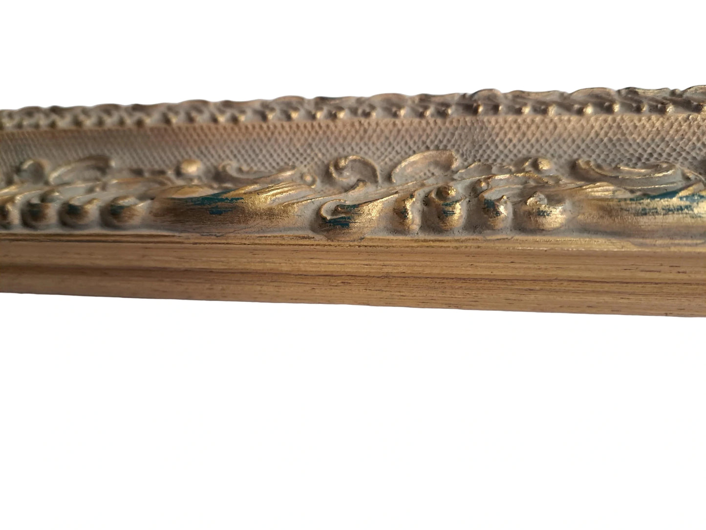 Gold Picture Frame wooden Moulding 6 sticks x 3 feet =total of 18 feet-- Made in Italy #79/11